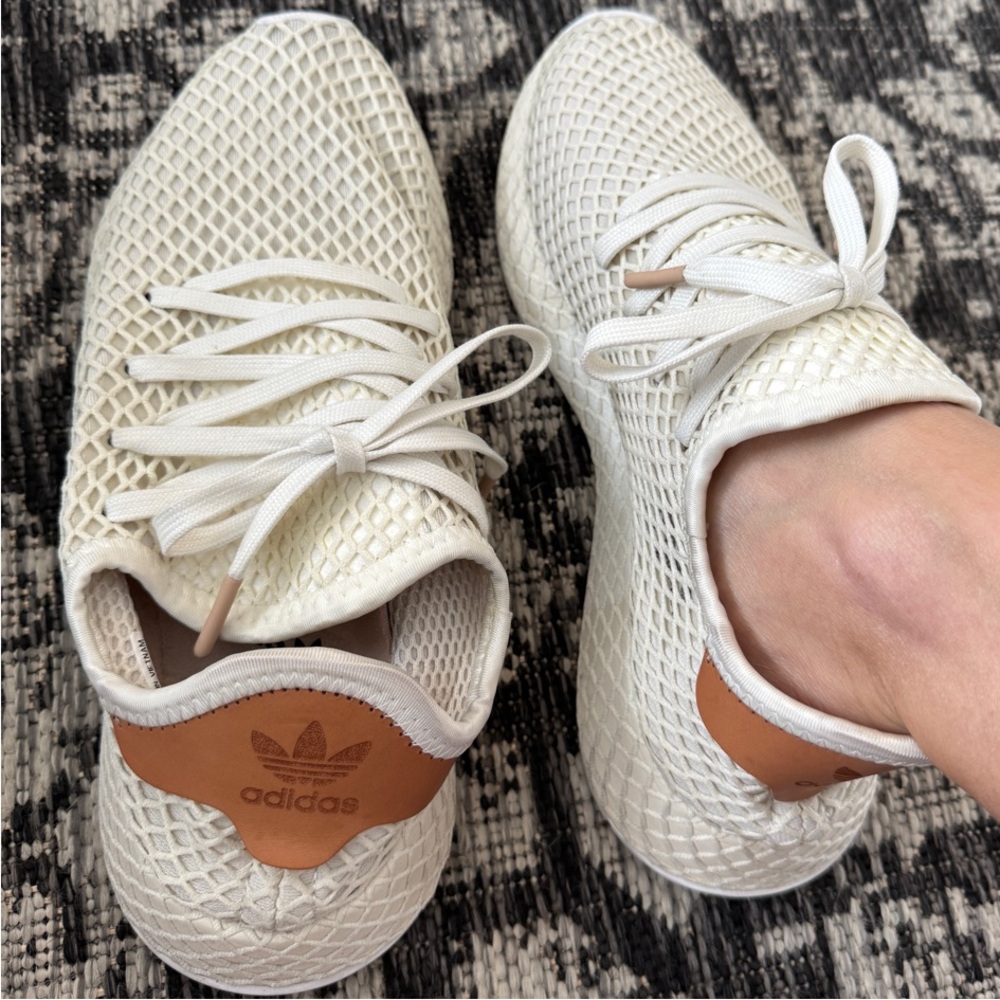 Adidas Deerupt Sneakers - Men/Women - Picture 2 of 6